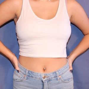 Cropped tank top
